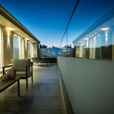 Zeus Jacuzzi Sea View Rooftop Lägenhet Kontokali