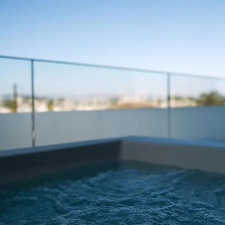 Zeus Jacuzzi Sea View Rooftop Kontokali