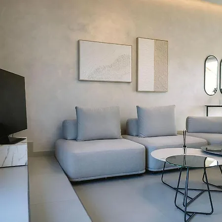 Zeus Jacuzzi Sea View Rooftop