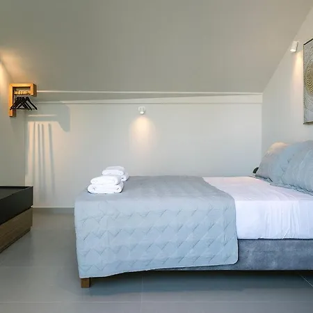 Zeus Jacuzzi Sea View Rooftop Κοντόκαλι