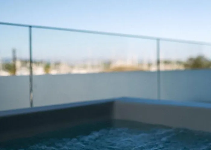 Zeus Jacuzzi Sea View Rooftop Kondókali