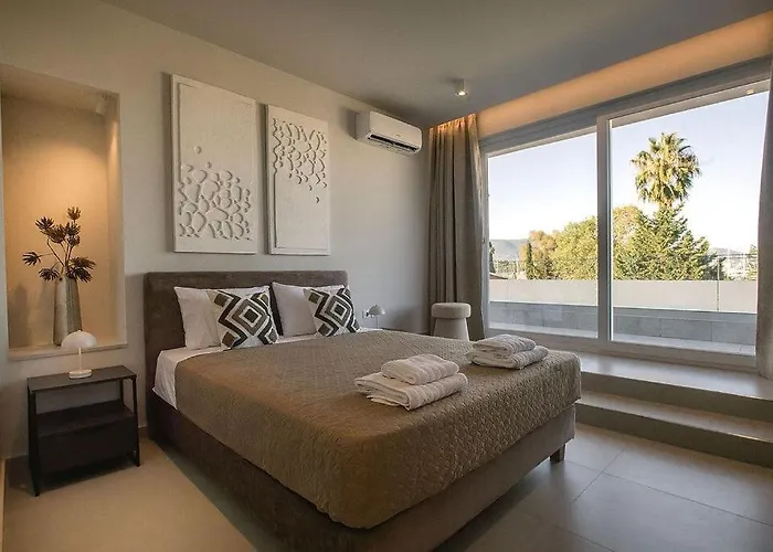 Zeus Jacuzzi Sea View Rooftop Apartman Kondókali